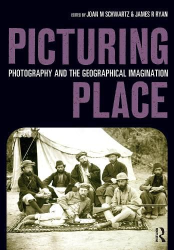 Cover image for Picturing Place