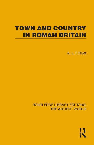 Cover image for Town and Country in Roman Britain