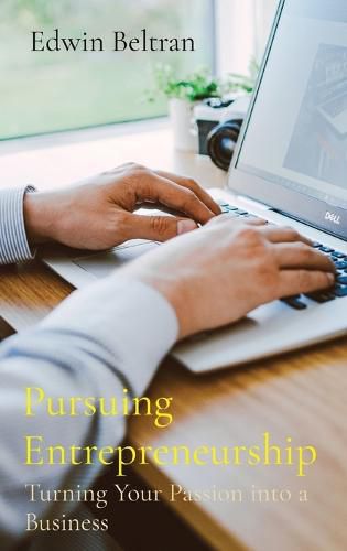 Cover image for Pursuing Entrepreneurship