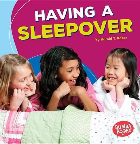 Cover image for Having a Sleepover