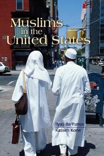 Cover image for Muslims in the United States