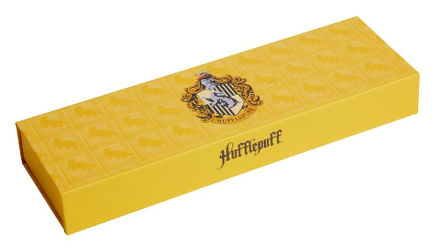 Cover image for Harry Potter: Hufflepuff Magnetic Pencil Box