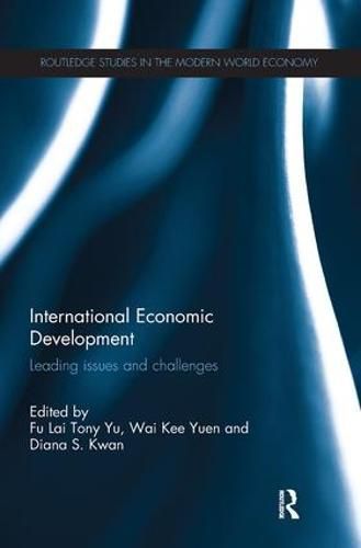 Cover image for International Economic Development: Leading Issues and Challenges