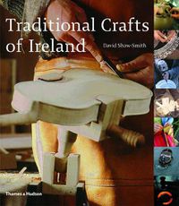 Cover image for Traditional Crafts of Ireland