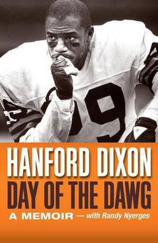 Cover image for Day of the Dawg: A Football Memoir