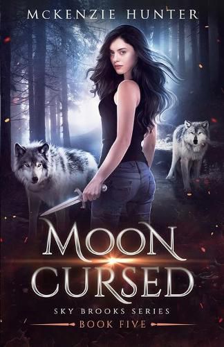 Cover image for Moon Cursed