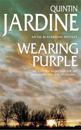 Cover image for Wearing Purple (Oz Blackstone series, Book 3): This thrilling mystery wrestles with murder and deadly ambition