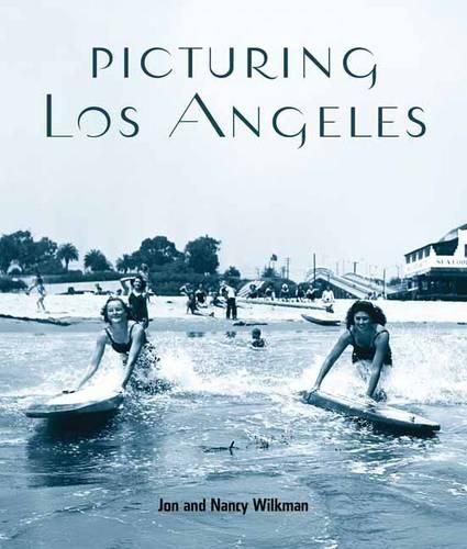 Cover image for Picturing Los Angeles