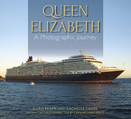 Cover image for Queen Elizabeth: A Photographic Journey