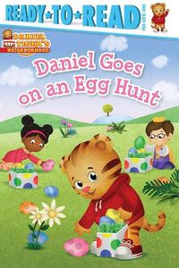 Cover image for Daniel Goes on an Egg Hunt: Ready-To-Read Pre-Level 1