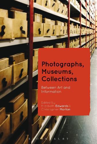 Photographs, Museums, Collections: Between Art and Information