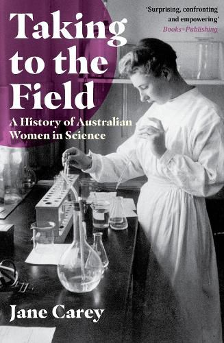 Cover image for Taking to the Field