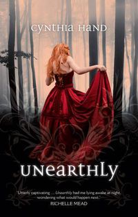 Cover image for Unearthly (Unearthly, Book 1)