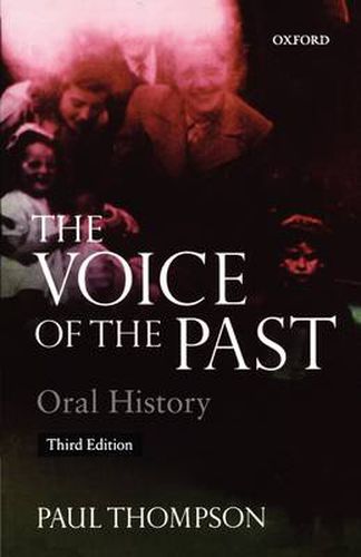 Cover image for Voice of the Past: Oral History