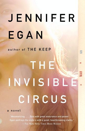 Cover image for The Invisible Circus