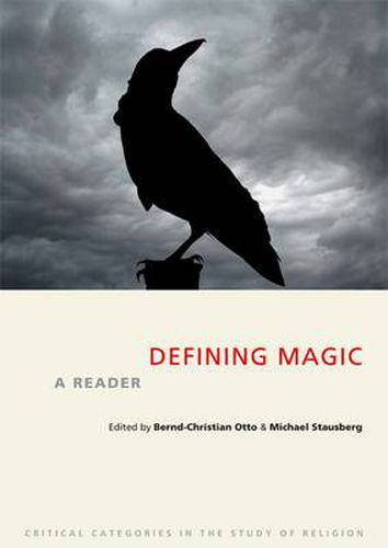 Cover image for Defining Magic: A Reader