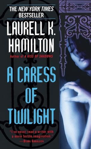 Cover image for A Caress of Twilight