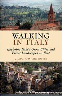 Cover image for Walking in Italy