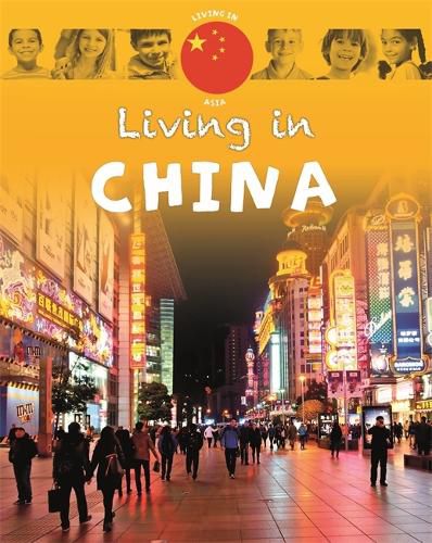 Cover image for Living in Asia: China