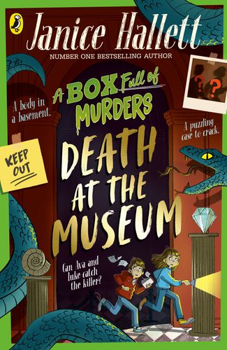 Cover image for Death at the Museum