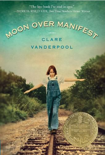 Cover image for Moon Over Manifest