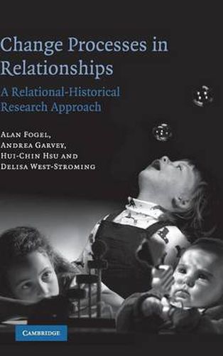 Cover image for Change Processes in Relationships: A Relational-Historical Research Approach