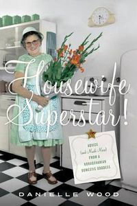 Cover image for Housewife Superstar!