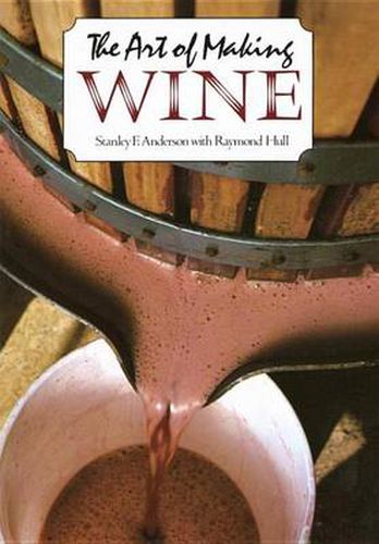 Cover image for The Art of Making Wine