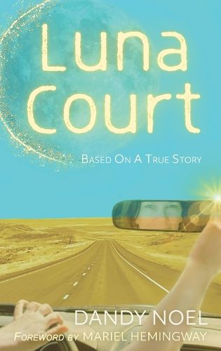 Cover image for Luna Court