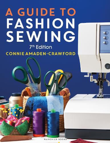 Cover image for A Guide to Fashion Sewing