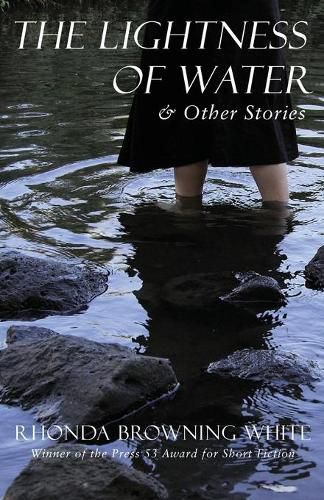 Cover image for The Lightness of Water and Other Stories