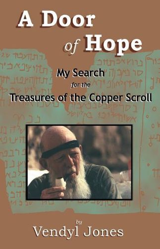 Cover image for A Door of Hope: My Search for the Treasures of the Copper Scroll