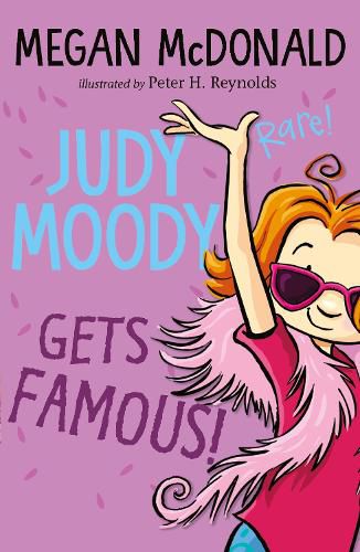 Cover image for Judy Moody Gets Famous!