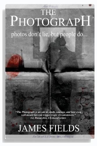 Cover image for The Photograph