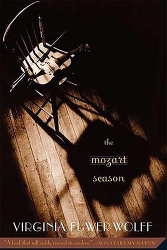 Cover image for The Mozart Season