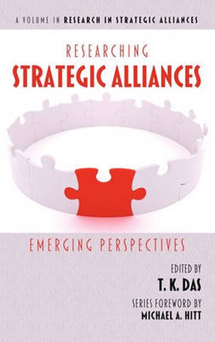 Cover image for Researching Stratigic Alliances: Emerging Perspectives