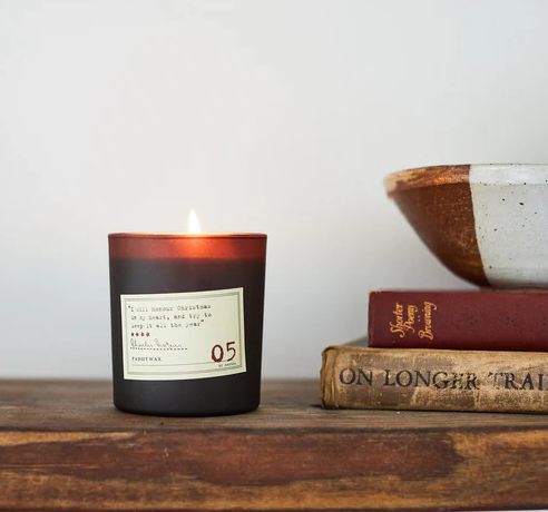 Library 6oz Soy Candle - Charles Dickens