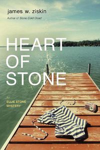 Cover image for Heart Of Stone: An Ellie Stone Mystery