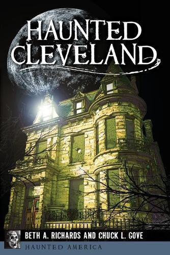 Cover image for Haunted Cleveland