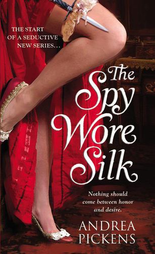 Cover image for The Spy Wore Silk: Number 1 in series