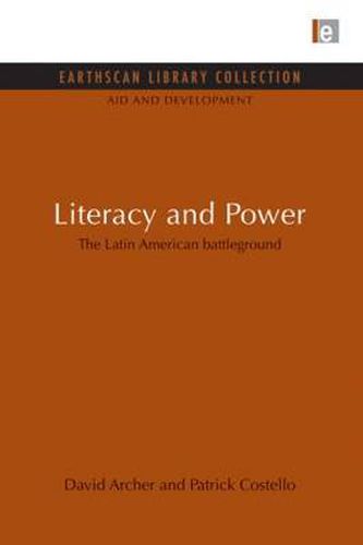 Cover image for Literacy and Power: The Latin American battleground