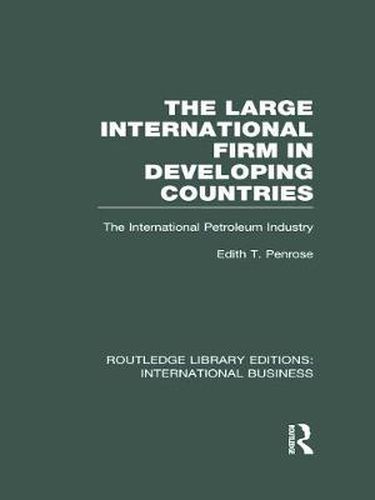 Cover image for The Large International Firm (RLE International Business)