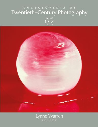 Cover image for Encyclopedia of Twentieth-Century Photography