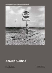 Cover image for Alfredo Cortina: Photobolsillo