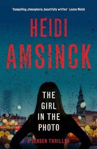 Cover image for The Girl in the Photo