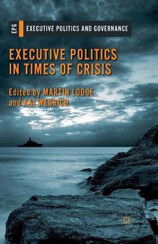 Cover image for Executive Politics in Times of Crisis