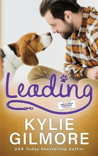 Cover image for Leading