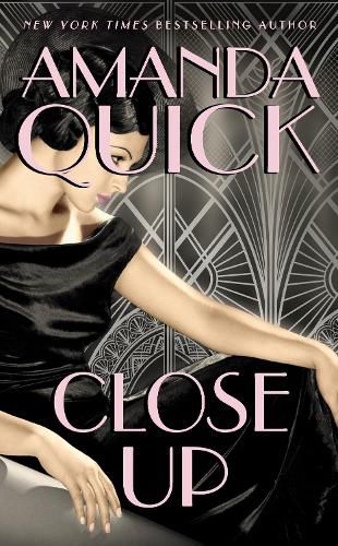 Cover image for Close Up