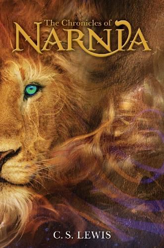 Cover image for The Chronicles of Narnia Deluxe Edition