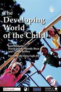 Cover image for The Developing World of the Child